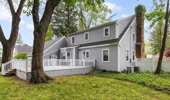 42 Pheasant Ridge Dr, Albany, NY 12211