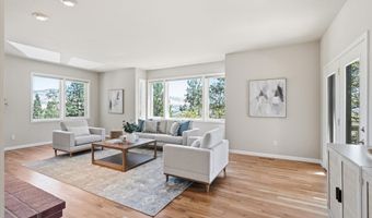 215 Piedmont Dr, Ashland, OR 97520