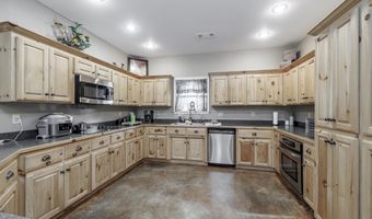 43 Tracelwood Dr, Arkadelphia, AR 71923