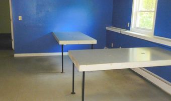 560 Broad St, Auburn, ME 04210