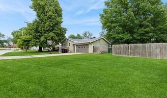 1525 Rapids St, Adel, IA 50003