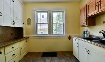 168-170 Brookside Ave, Amsterdam, NY 12010