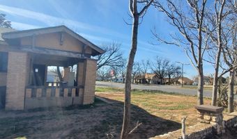 223 S State St, Bronte, TX 76933