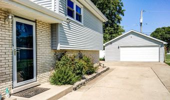 11735 S Leamington Ave, Alsip, IL 60803