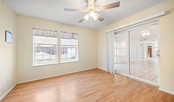 1045 S Saunders St, Aransas Pass, TX 78336