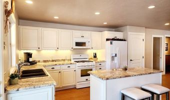 425 Grand Dr, Bigfork, MT 59911