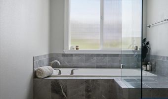2134 Arroyo Ridge Dr NW, Albany, OR 97321