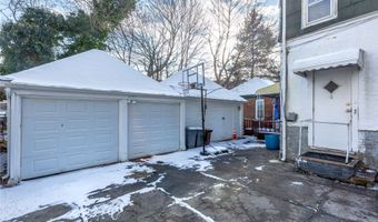 84-20 86th Rd, Woodhaven, NY 11421
