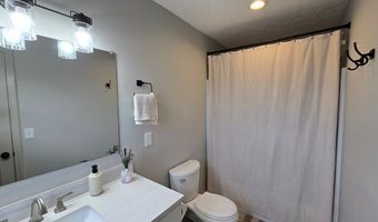 653 Sullivan Rd, Beaver, WV 25813