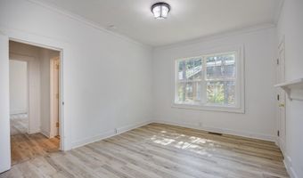 822 Chesnut St, Camden, SC 29020