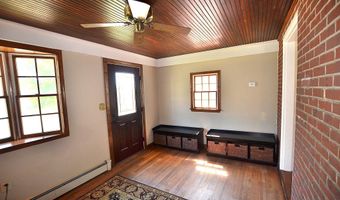 14 HILLSIDE Rd, Claymont, DE 19703