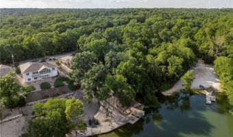 43 Strichen Ln, Bella Vista, AR 72715