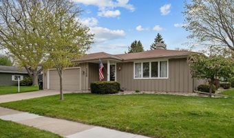 3300 N RANKIN St, Appleton, WI 54911