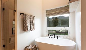 14833 Sunburst Dr, Bigfork, MT 59911