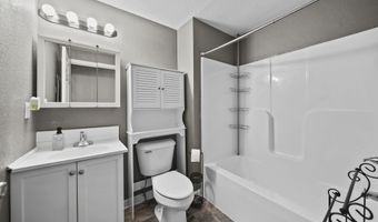 110 W Albert, Adrian, MI 49221
