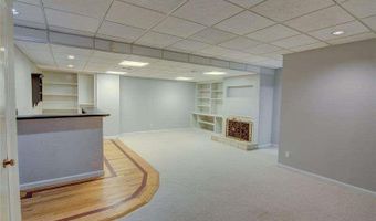 639 Lakeshore Dr, Berkeley Lake, GA 30096