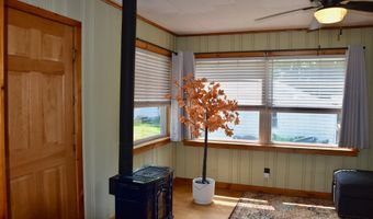 23 Mooney Dr, Alburgh, VT 05440