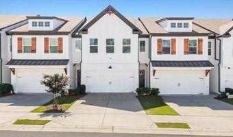 34 Auburn Woods Dr, Auburn, GA 30011
