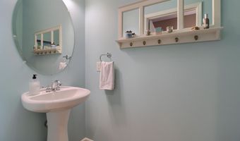 5565 Gallery Park Dr, Ann Arbor, MI 48103