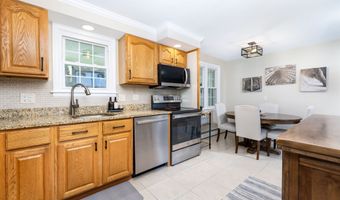 50 Dogwood Ln, Bristol, CT 06010
