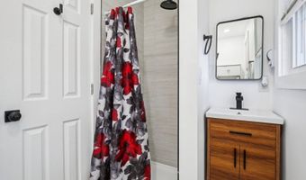 419 Greylock Pkwy, Belleville, NJ 07109
