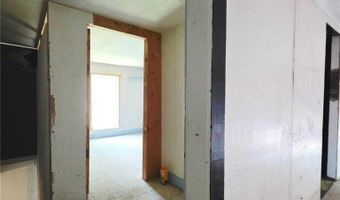 214 S 4th St, Bridger, MT 59014