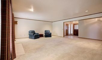 7112 NW 32nd St, Bethany, OK 73008