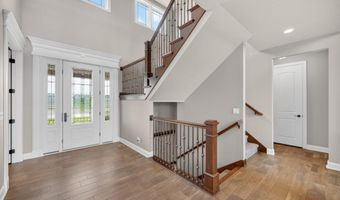5400 Windrose Ln, Ames, IA 50014