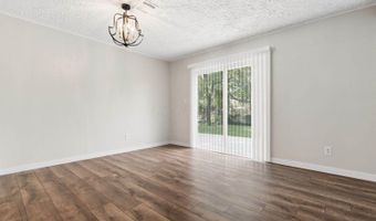 3805 Gilroy Rd, Columbus, OH 43227