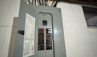 203 E 18th, Atlantic, IA 50022