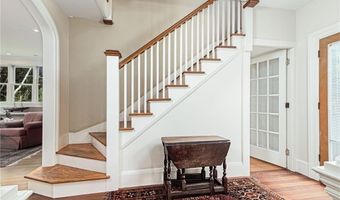 170 Lloyd Rd, North Kingstown, RI 02874