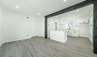 24 Slater St, Amsterdam, NY 12010