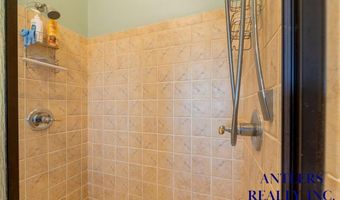 813 35th St, Cody, WY 82414