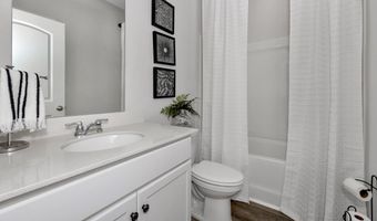 23292 WORCESTER Ln, Athens, AL 35613