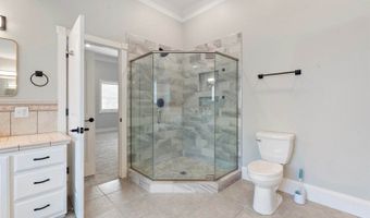 100 Plantation Ln, Batesville, AR 72501