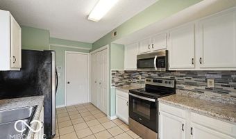 547 Deer Trail Dr, Indianapolis, IN 46217