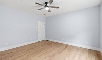 14 Stacey Ln 2, Chester, NH 03036