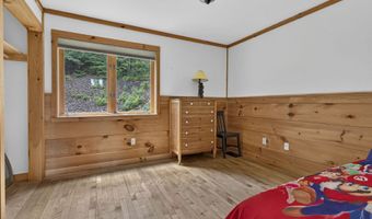 827 Mount Cardigan Rd, Alexandria, NH 03222