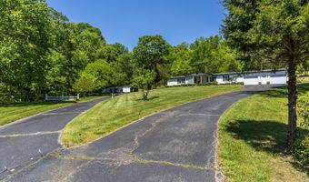 2296 Trapp Goff Cor, Winchester, KY 40391
