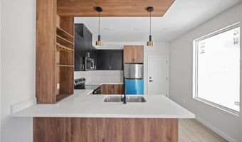 1410 S Michigan St, Alton, TX 78573