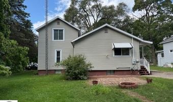 714 N Ct, Alma, MI 48801