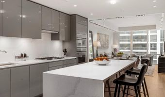 1781 N PIERCE St #303, Arlington, VA 22209