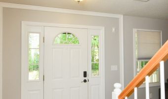 39 Warner St, Bristol, CT 06010