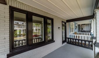 917 EMERSON St NW, Washington, DC 20011