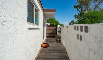 7501 E HAPPY HOLLOW Dr 5, Carefree, AZ 85377