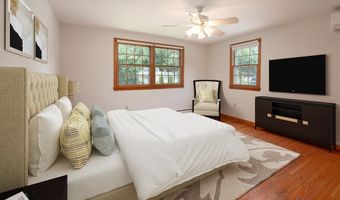 198 N Timber Ln, Cheshire, CT 06410
