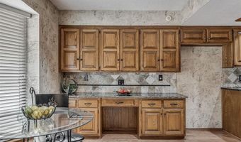 7104 NW 32nd St, Bethany, OK 73008