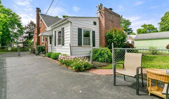 117 W WAYNE Ave, Aldan, PA 19018