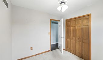 42011 CLAYTON, Clinton Twp., MI 48038