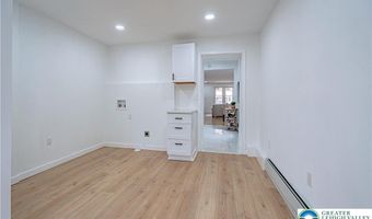 907 N 5th St, Allentown, PA 18102